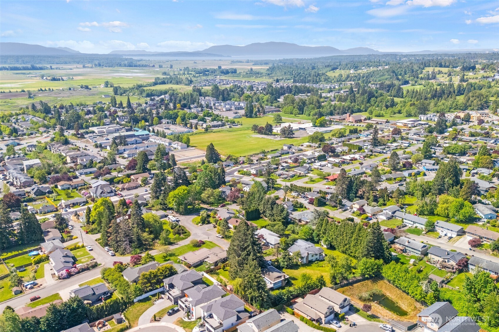 5860 Hawthorne Lane , Ferndale, WA 98248