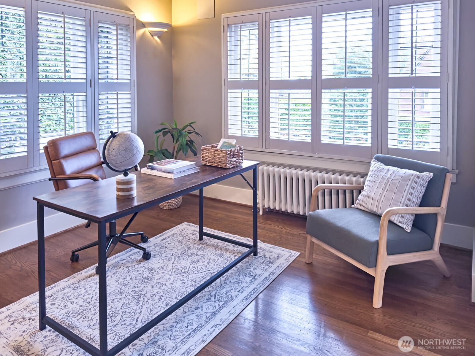 700 W Prospect Street , Seattle, WA 98119