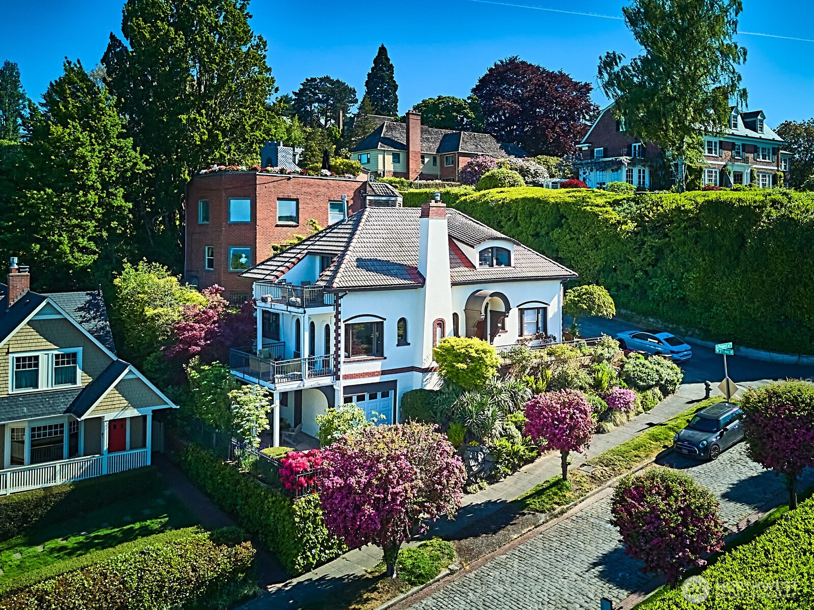 700 W Prospect Street , Seattle, WA 98119