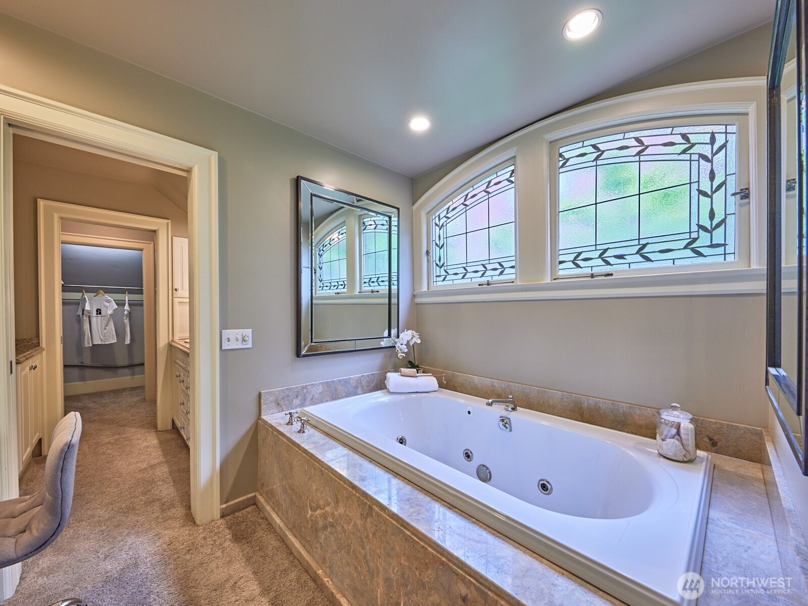 700 W Prospect Street , Seattle, WA 98119
