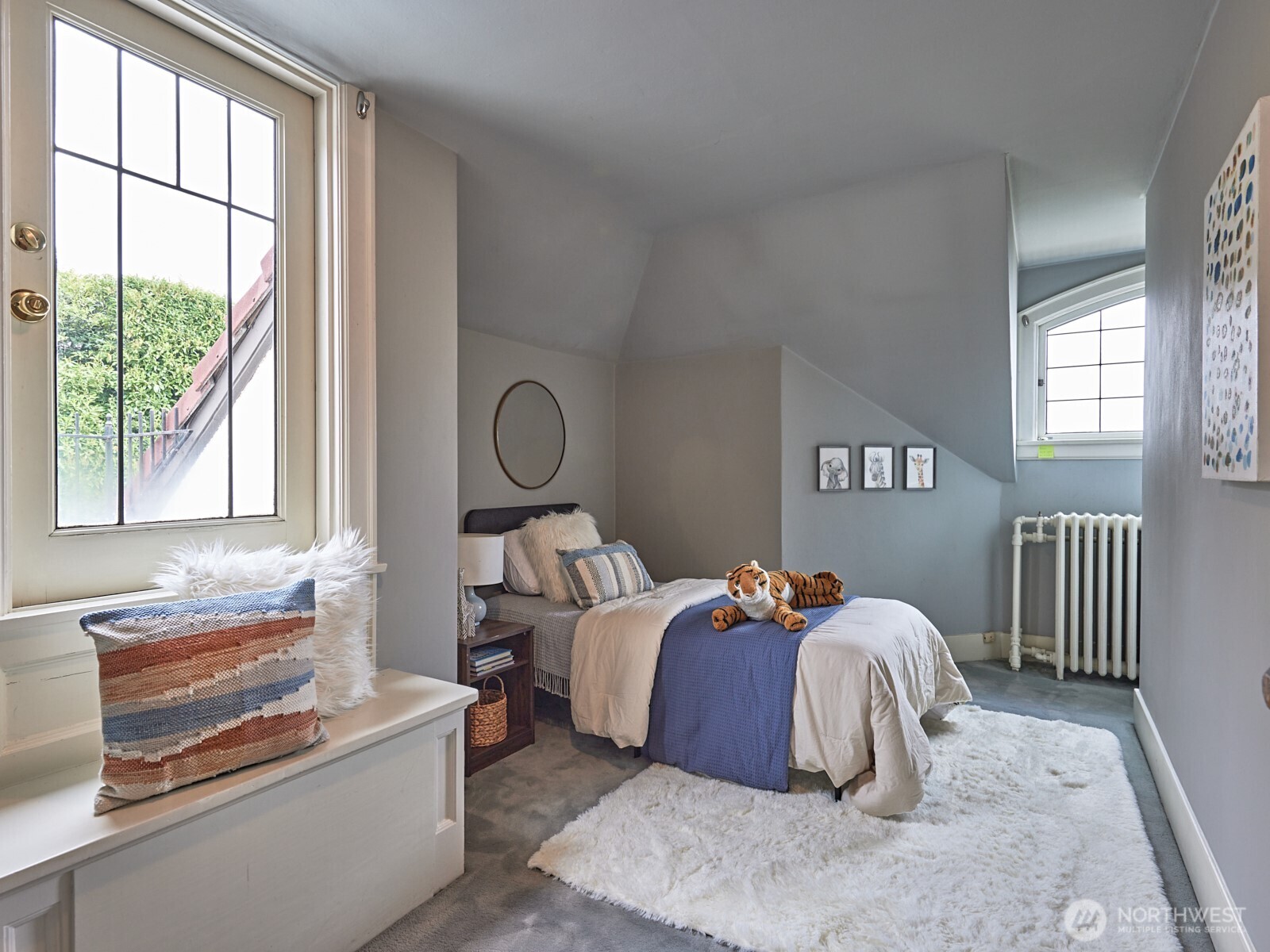 700 W Prospect Street , Seattle, WA 98119