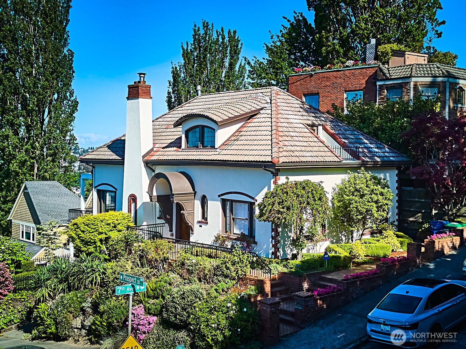 700 W Prospect Street , Seattle, WA 98119