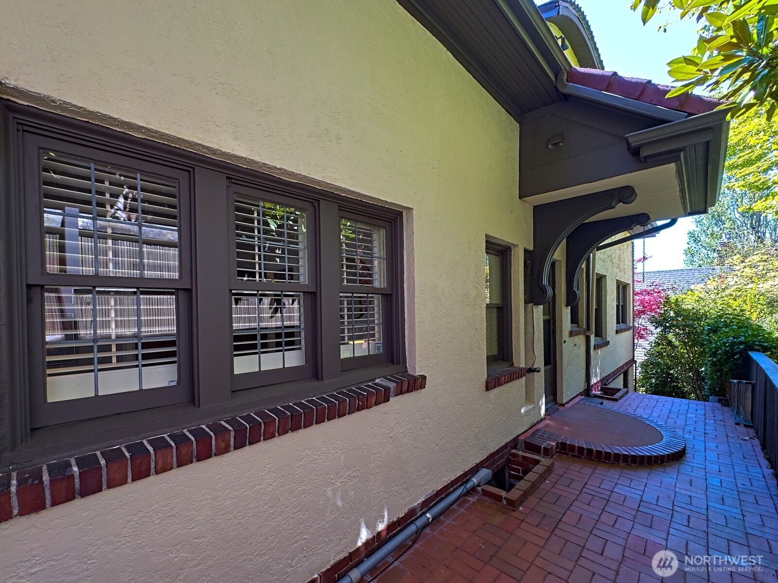 700 W Prospect Street , Seattle, WA 98119