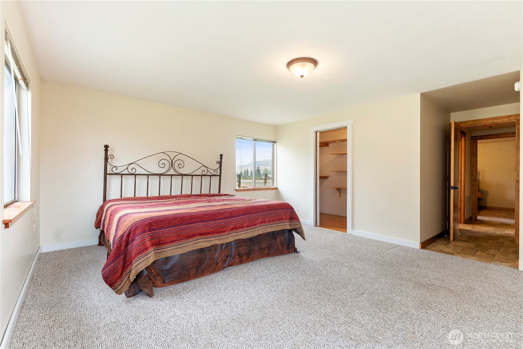 245 Twisp-Carlton Road , Twisp, WA 98856