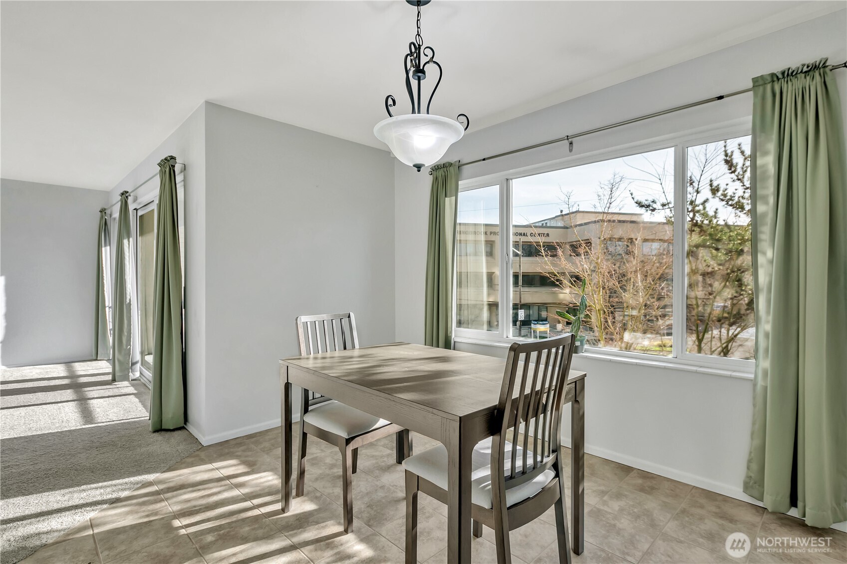 4545 Sand Point Way NE #207, Seattle, WA 98105