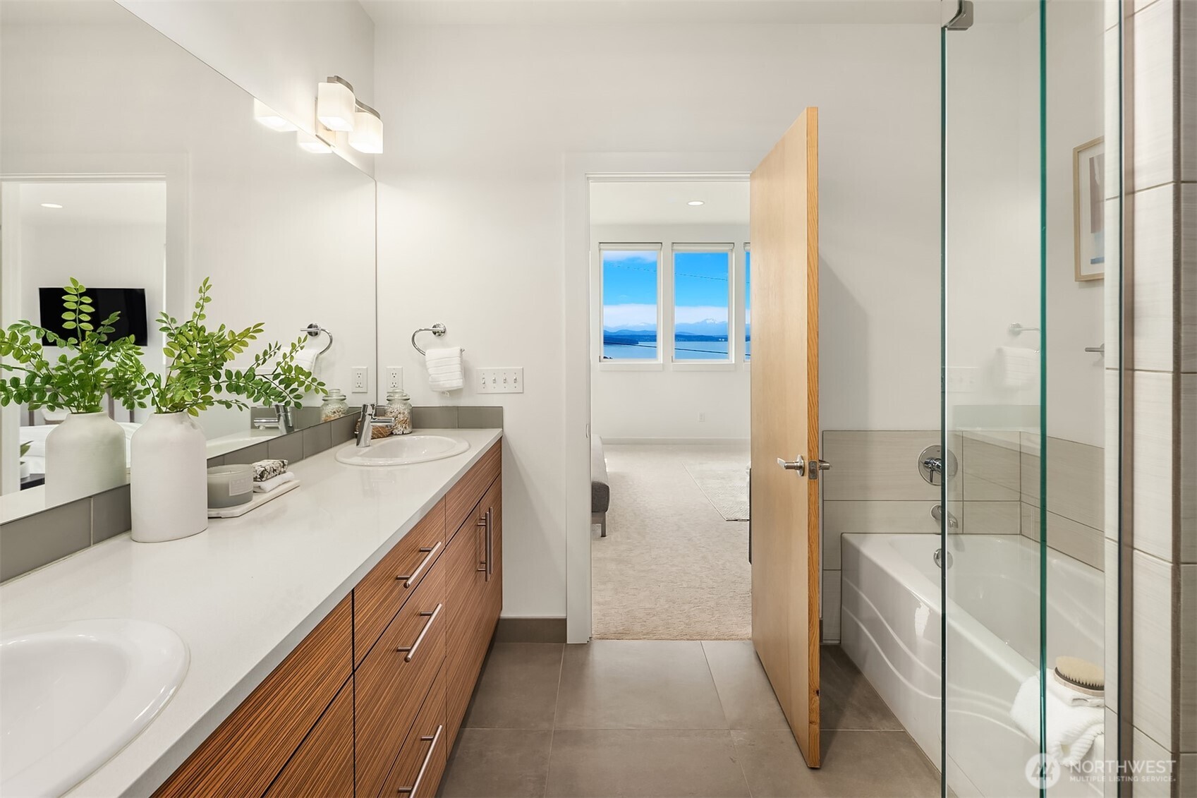7349 California Avenue SW, Seattle, WA 98136