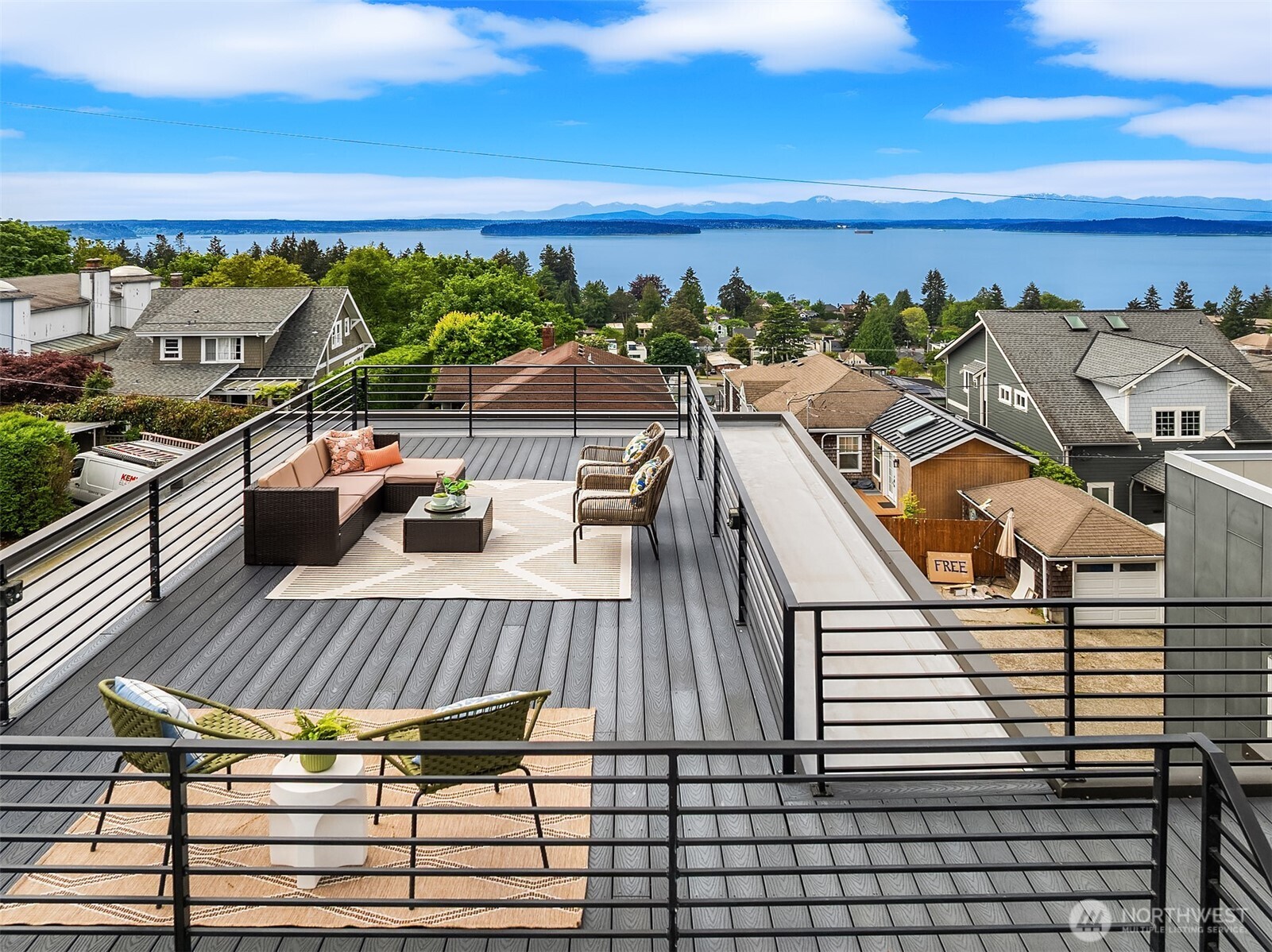 7349 California Avenue SW, Seattle, WA 98136