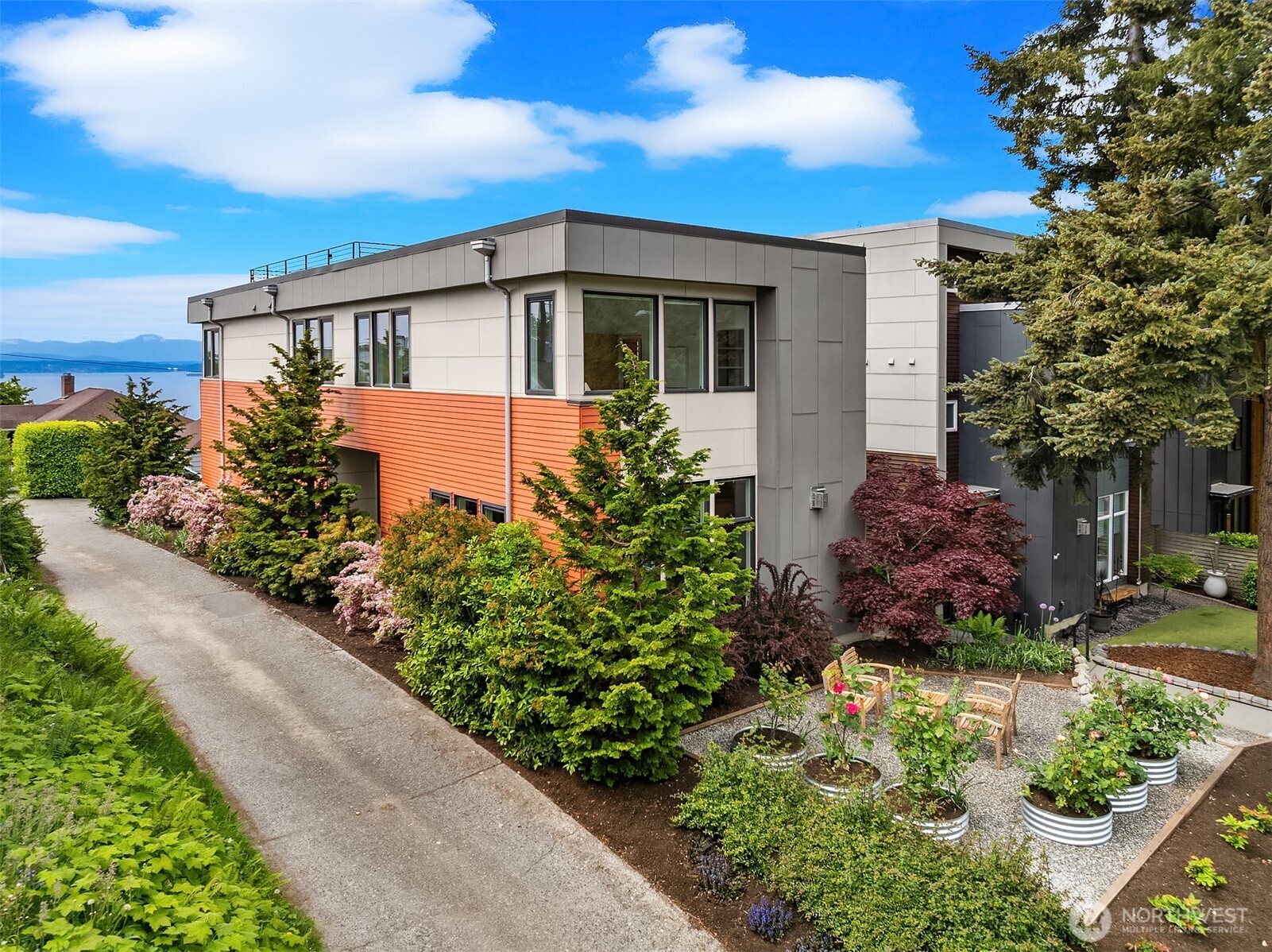 7349 California Avenue SW, Seattle, WA 98136