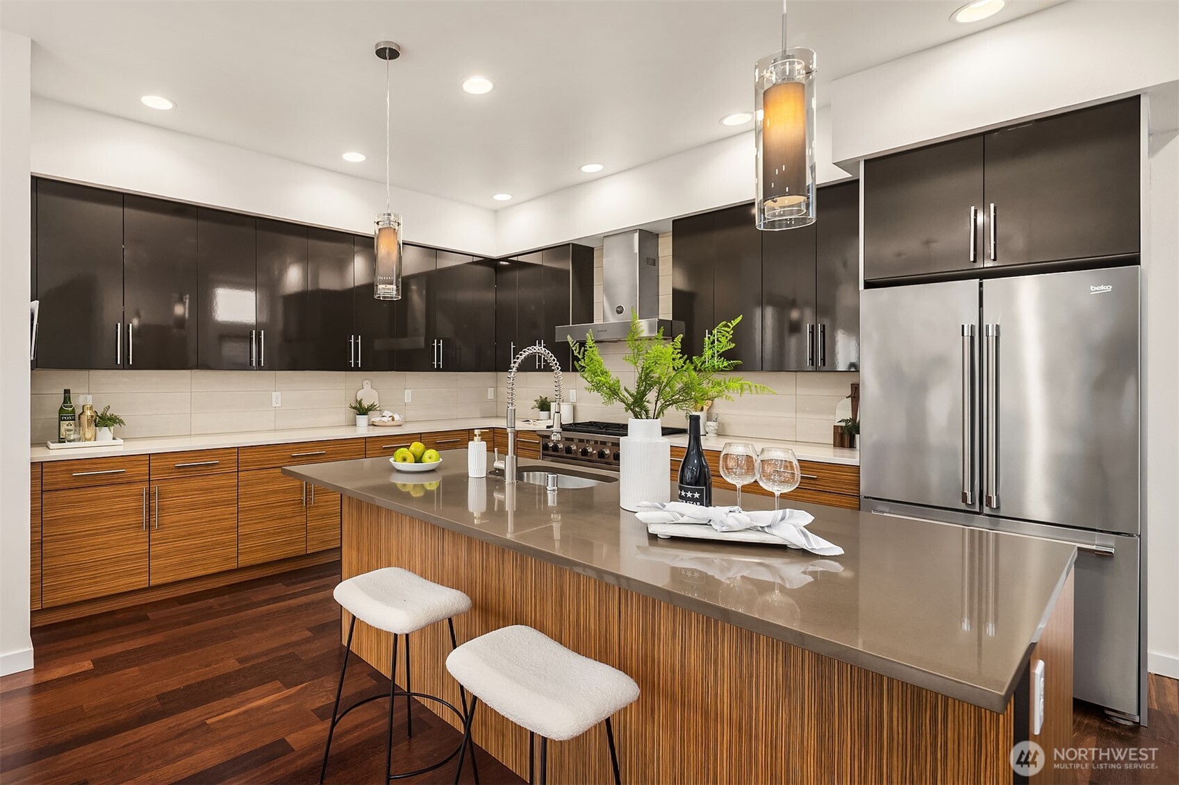 7349 California Avenue SW, Seattle, WA 98136