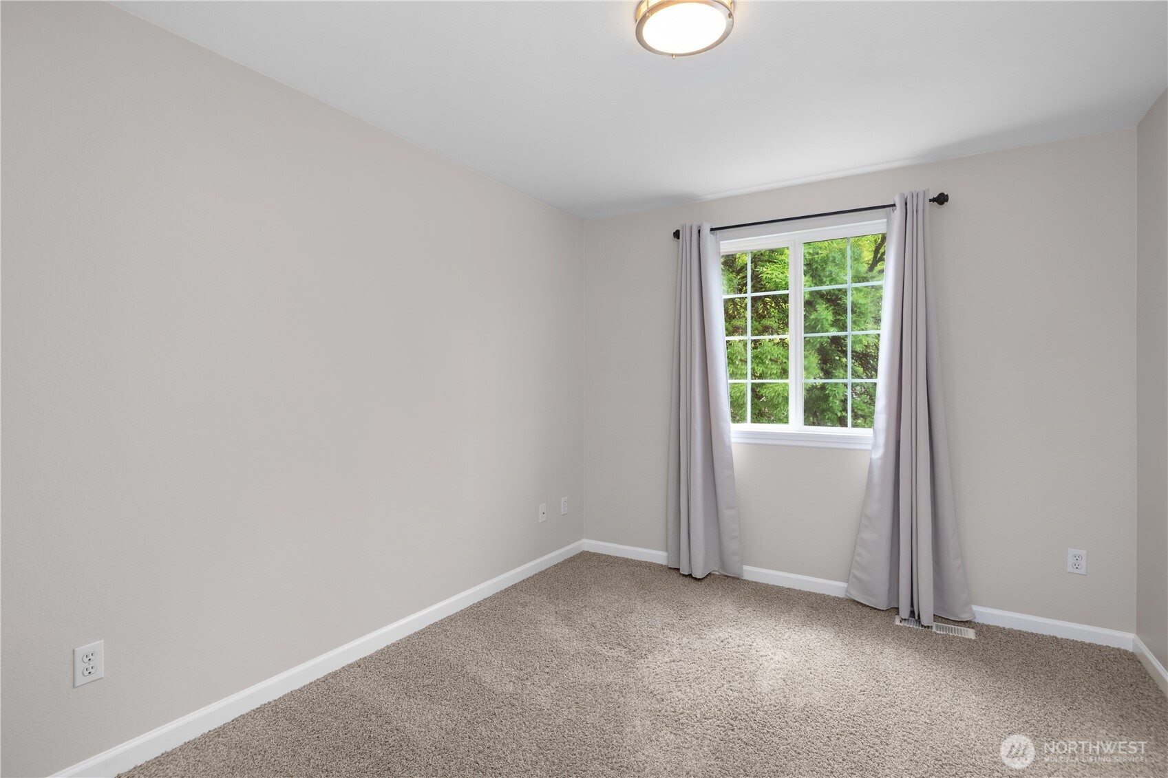 3008 Applehill Court NE, Olympia, WA 98506