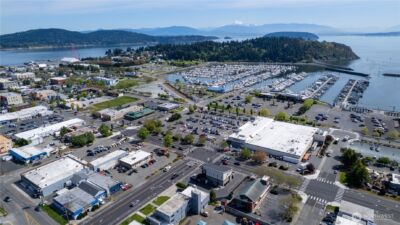 1202 Commercial Avenue , Anacortes, WA 98221 - Photo 39