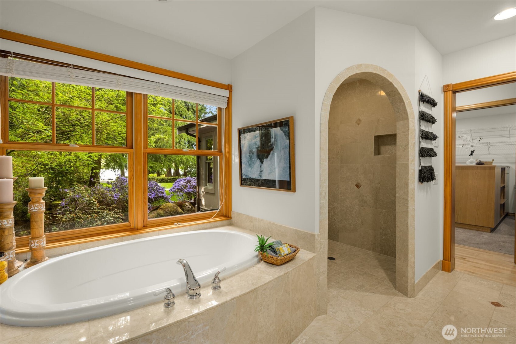 3718 S 334th Street , Federal Way, WA 98001