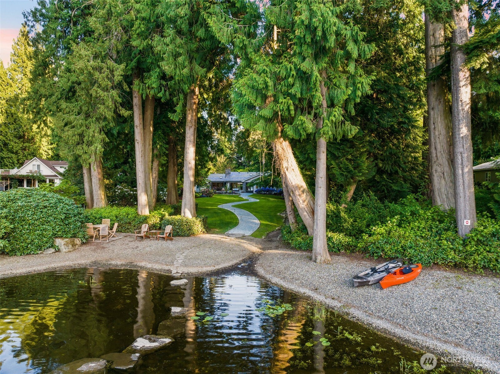 3718 S 334th Street , Federal Way, WA 98001