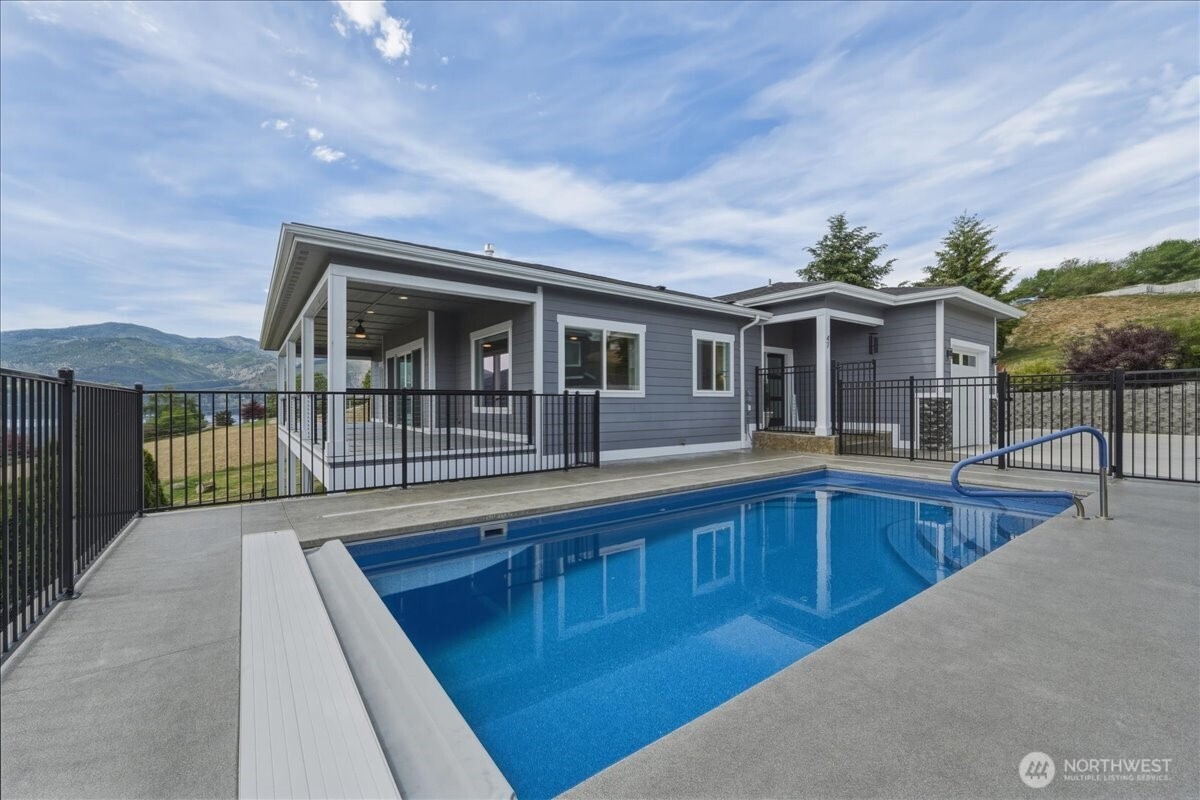 47 Terrace Drive , Manson, WA 98831