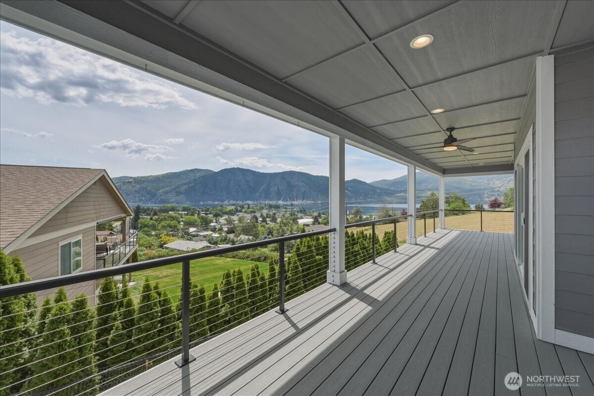 47 Terrace Drive , Manson, WA 98831