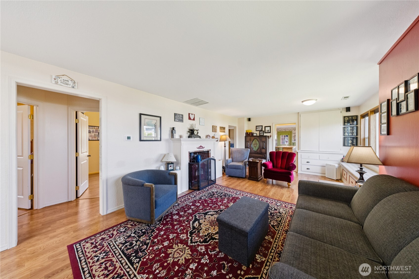 3704 Commercial Avenue , Anacortes, WA 98221-4231
