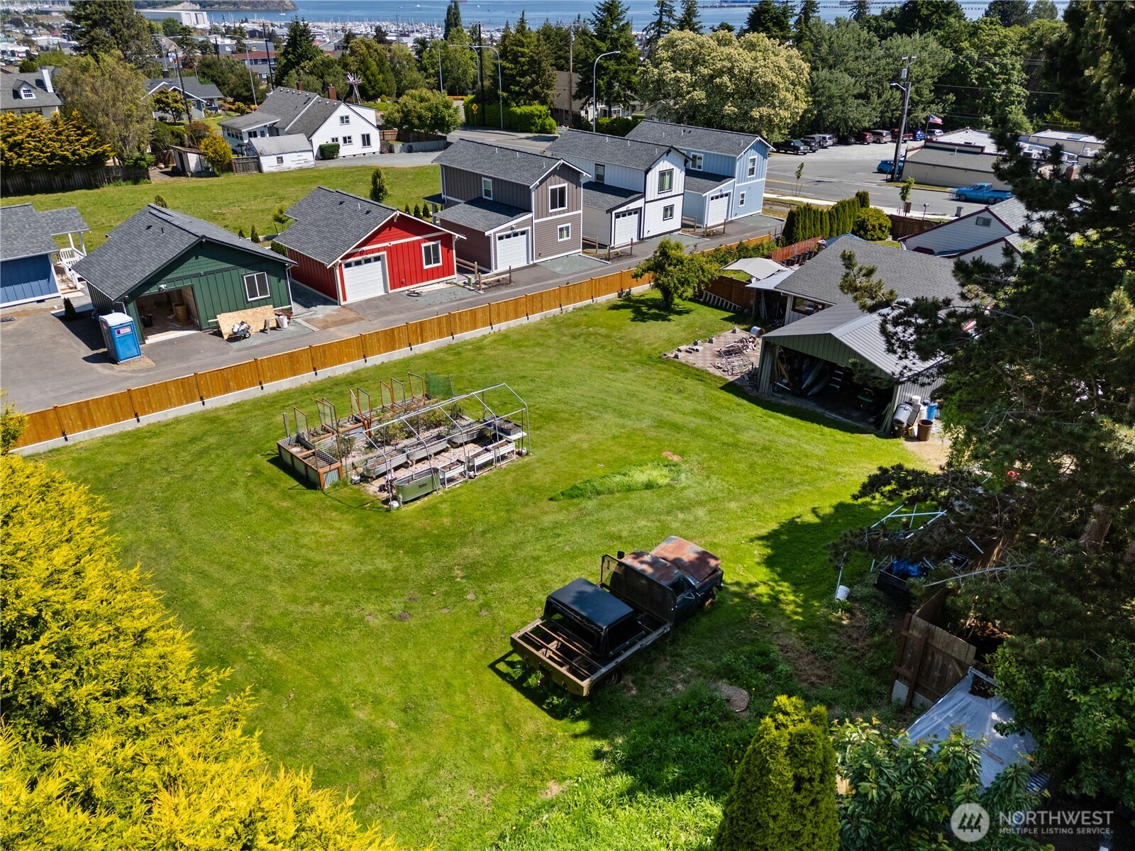 3704 Commercial Avenue , Anacortes, WA 98221-4231