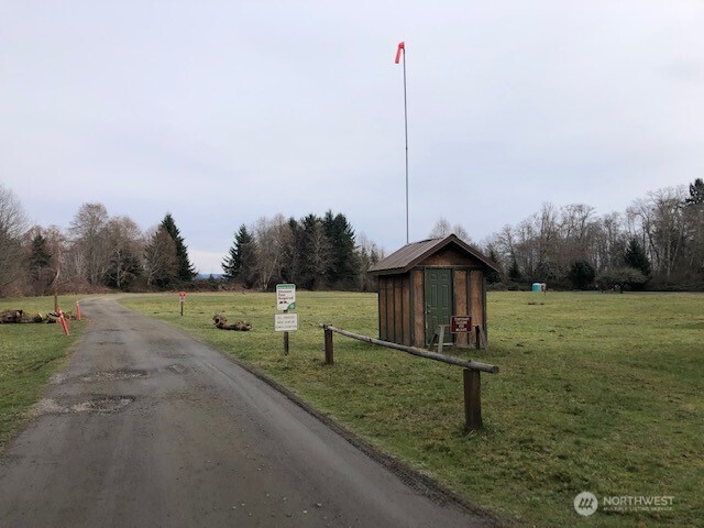 306558 Highway 101 , Brinnon, WA 98320-9997