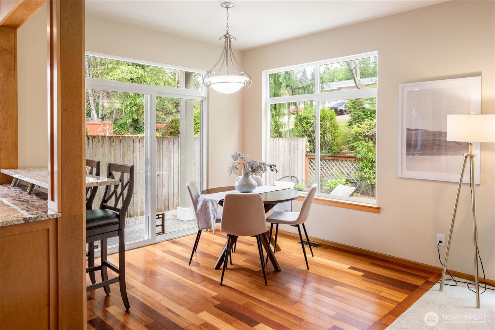 6008 NE 1st Circle , Renton, WA 98059