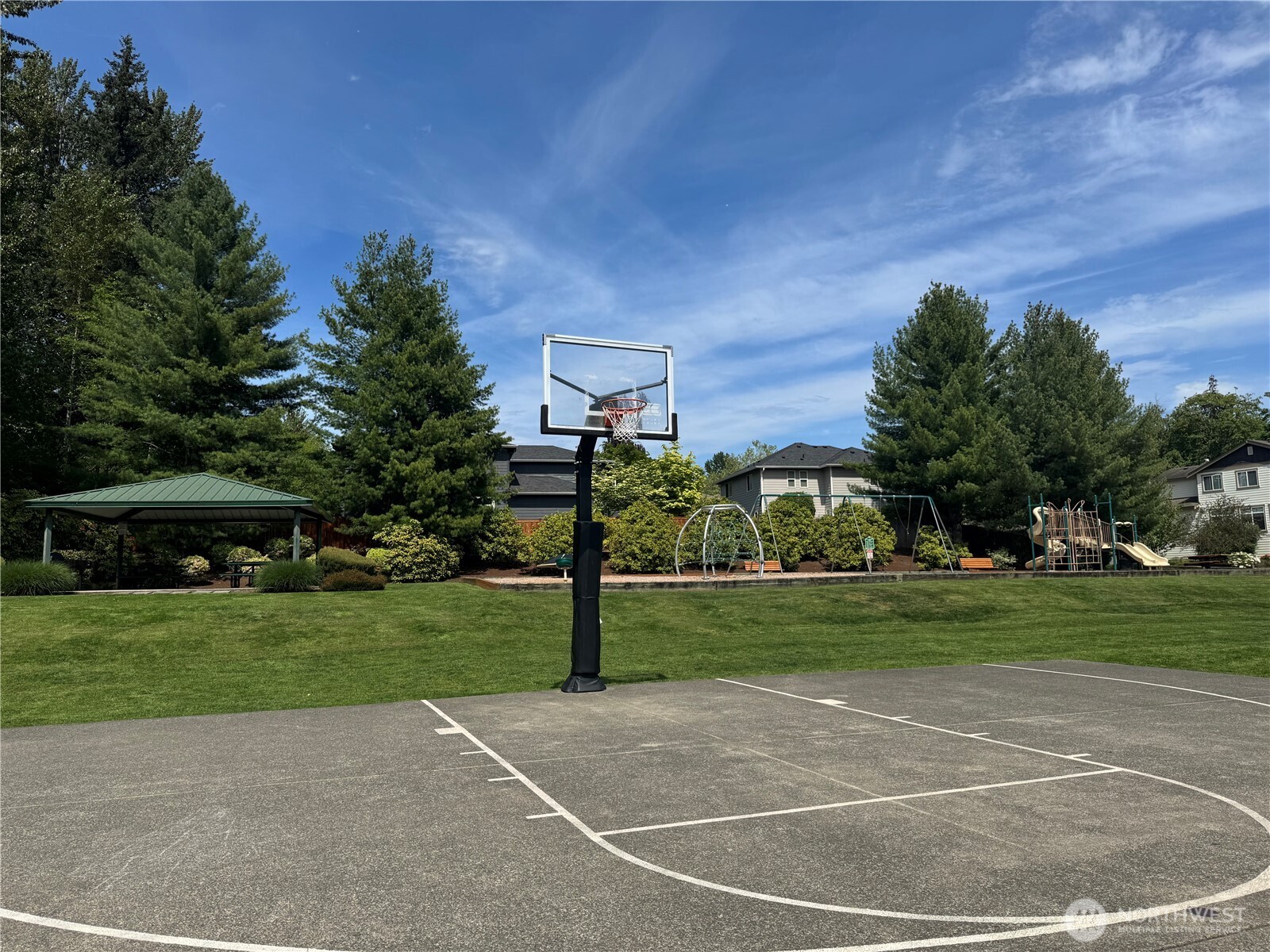 6008 NE 1st Circle , Renton, WA 98059