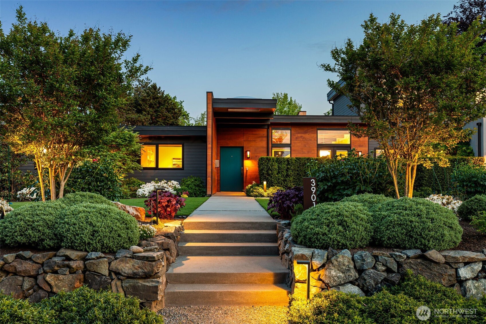 3901 E McGilvra Street , Seattle, WA 98112