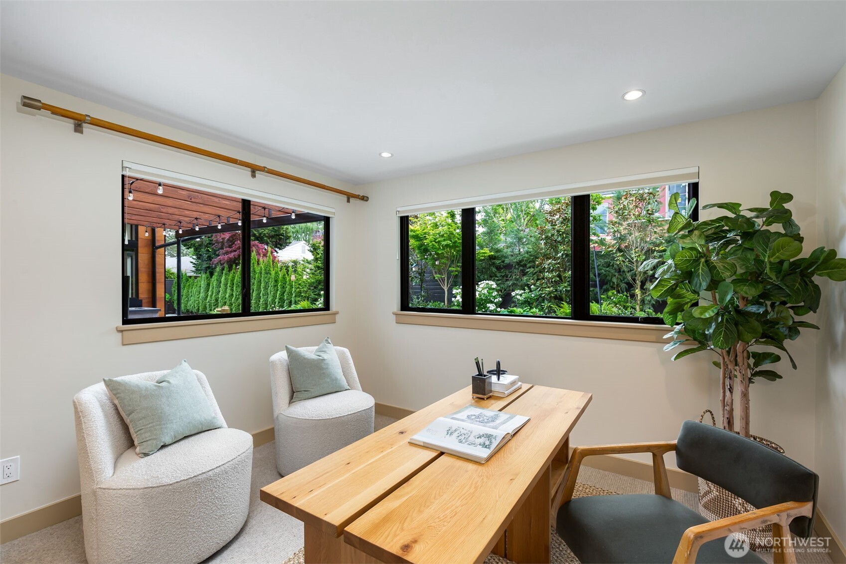 3901 E McGilvra Street , Seattle, WA 98112