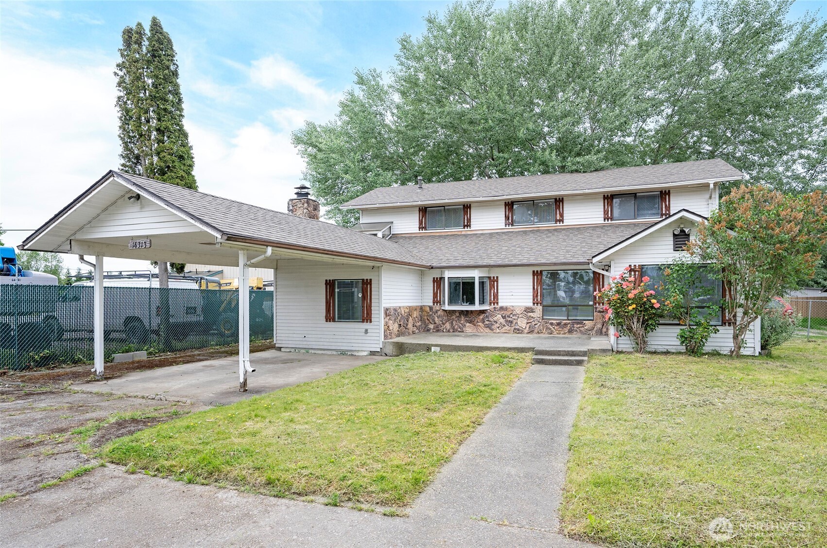 16313 64th Street E, Sumner, WA 98390
