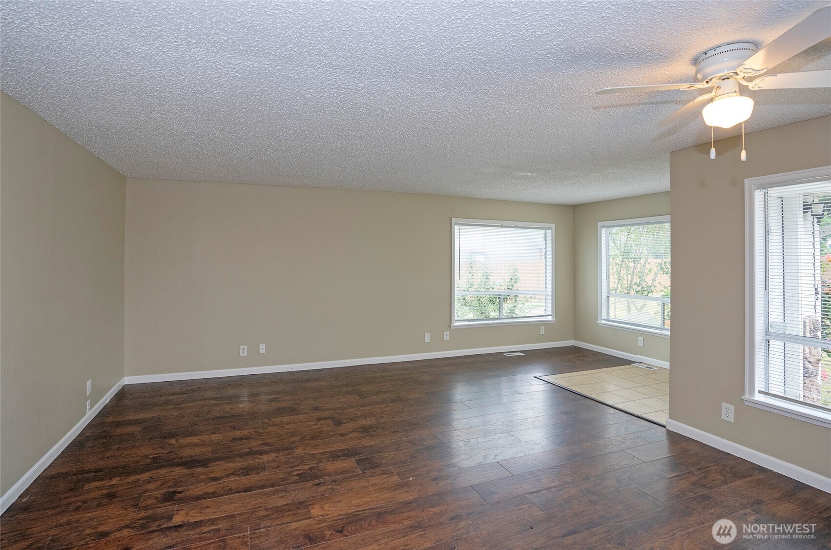 16313 64th Street E, Sumner, WA 98390