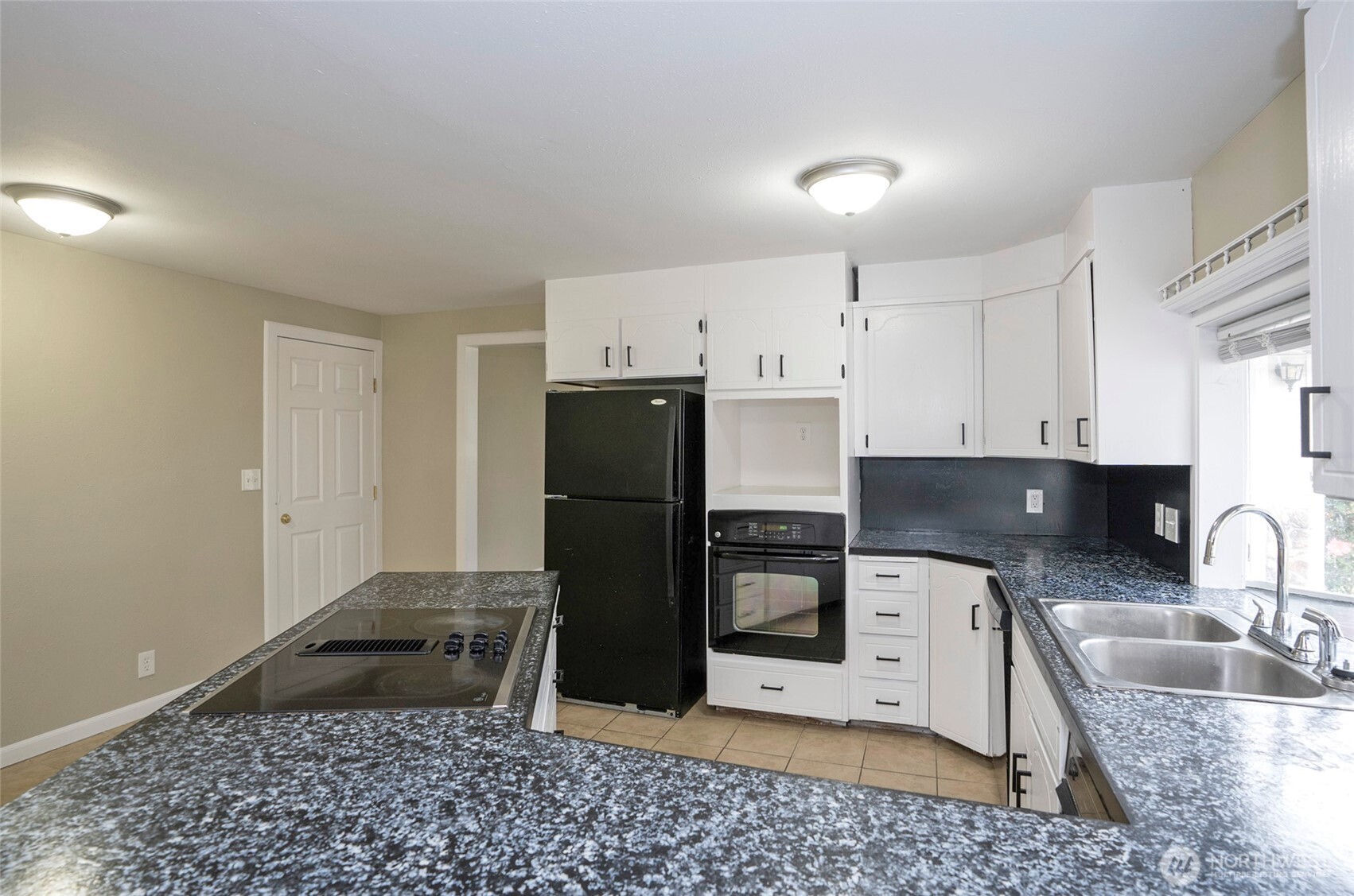 16313 64th Street E, Sumner, WA 98390