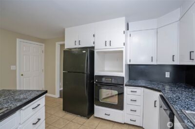 16313 64th Street E, Sumner, WA 98390 - Photo 16