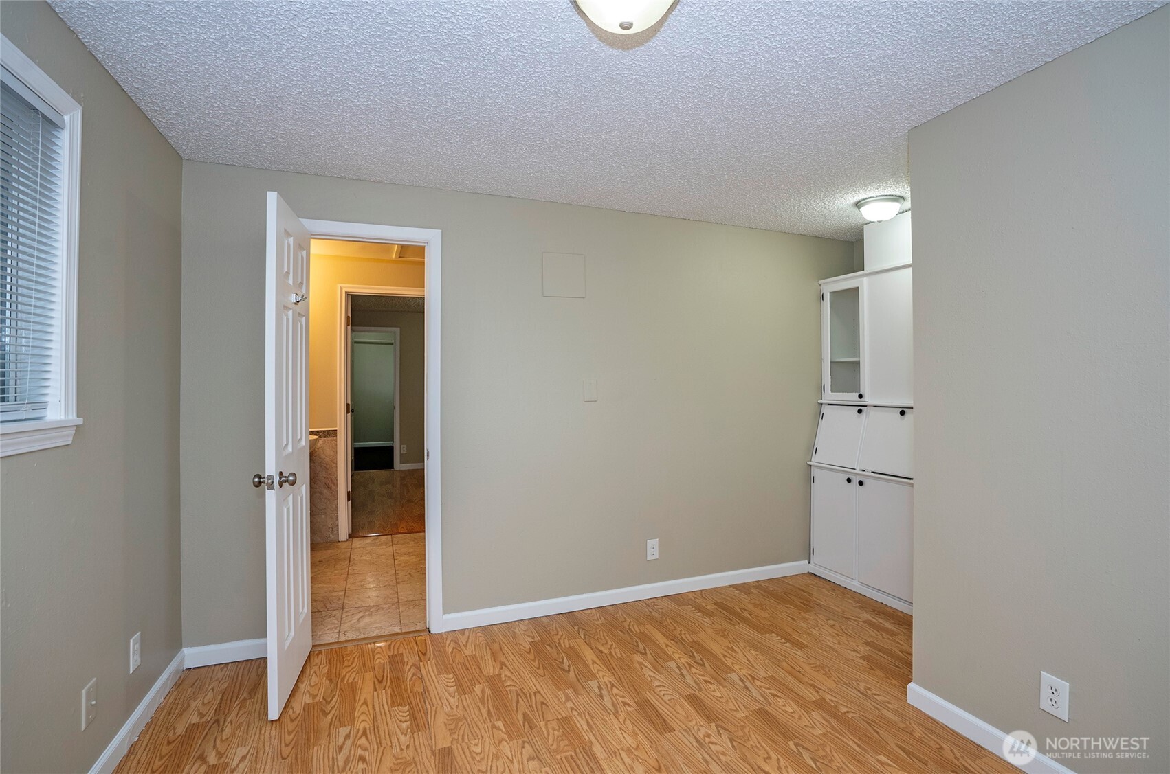 16313 64th Street E, Sumner, WA 98390