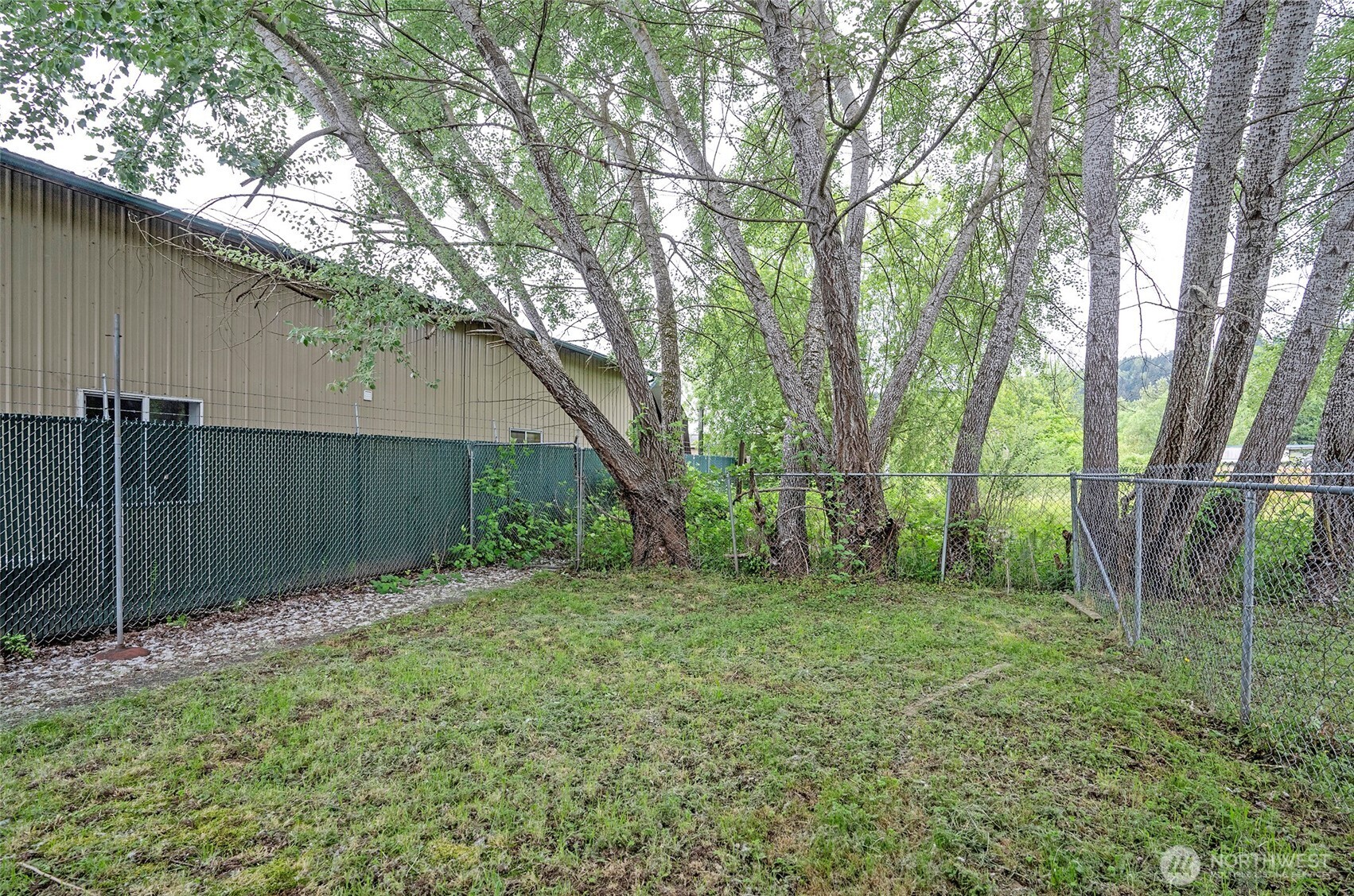 16313 64th Street E, Sumner, WA 98390