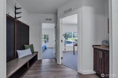 9889 Sportsman Club Road NE, Bainbridge Island, WA 98110-1587 - Photo 19
