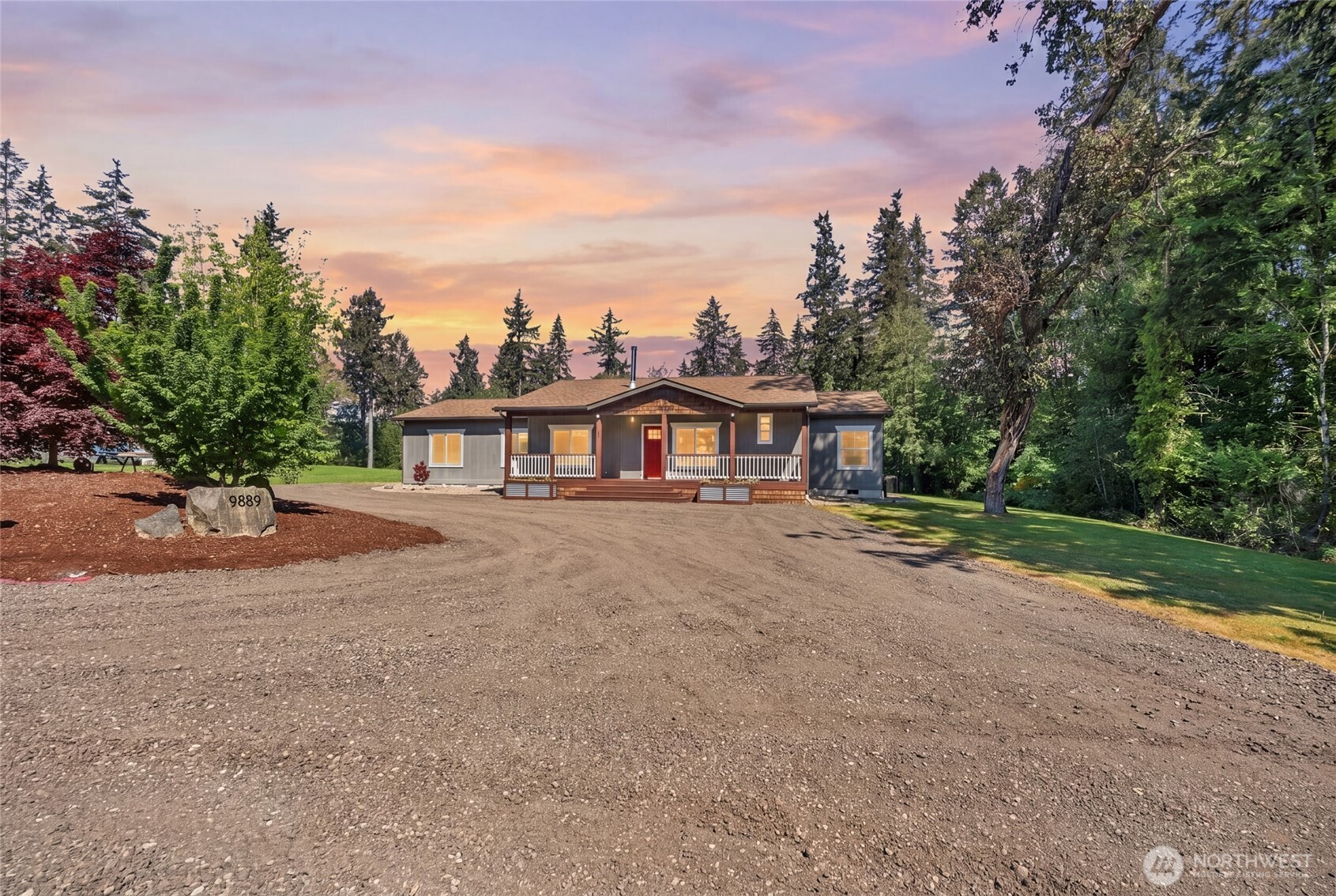 9889 Sportsman Club Road NE, Bainbridge Island, WA 98110-1587