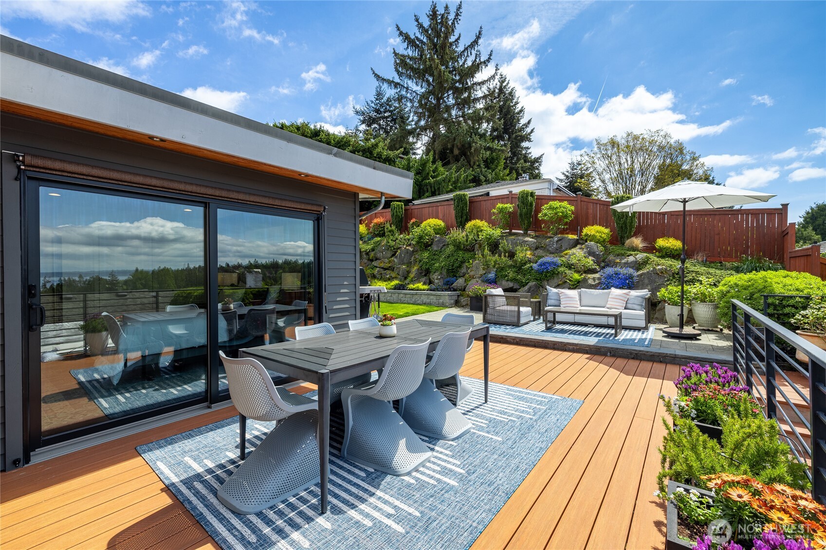 2137 NW 98th Street , Seattle, WA 98117