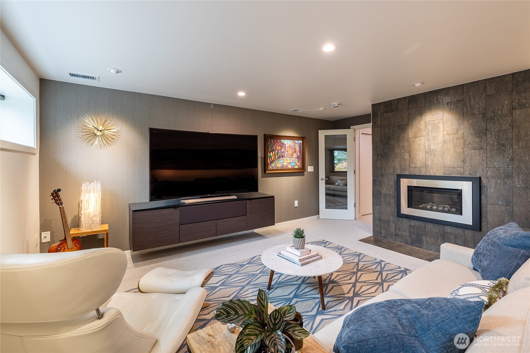 2137 NW 98th Street , Seattle, WA 98117