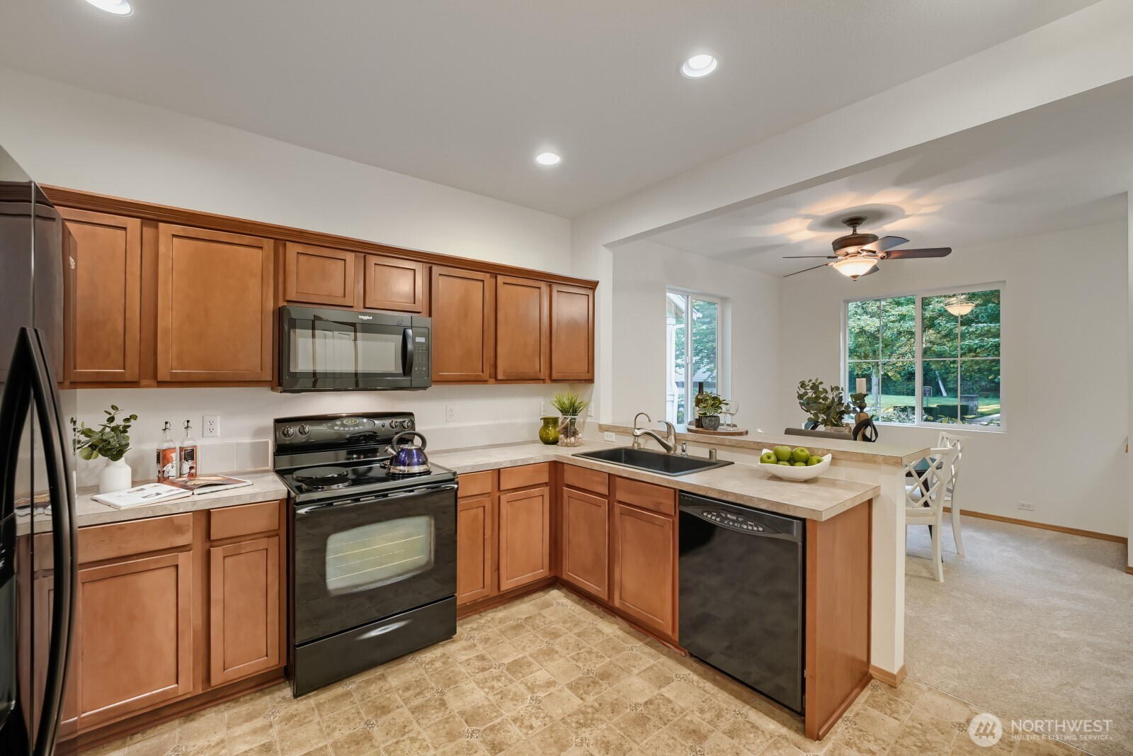 6512 Radiance Boulevard E, Fife, WA 98424-3823