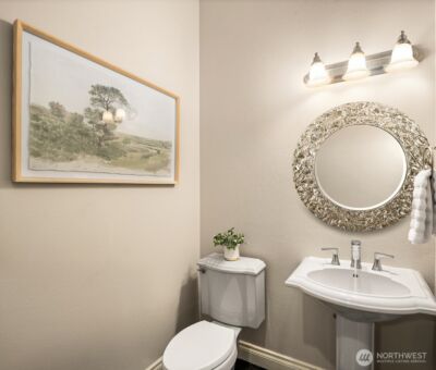 2411 98th Avenue NE, Clyde Hill, WA 98004 - Photo 22