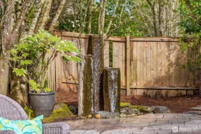 2411 98th Avenue NE, Clyde Hill, WA 98004 - Photo 35