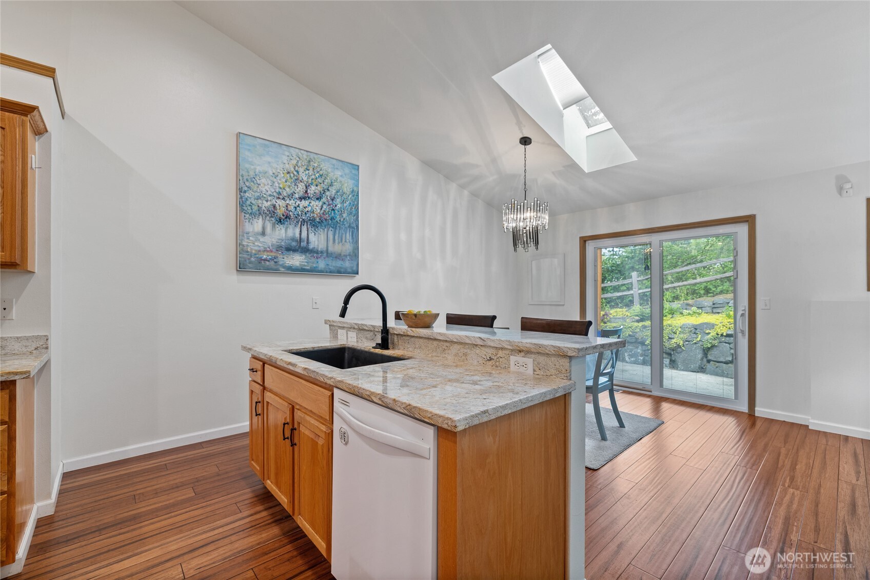 1069 5th , Steilacoom, WA 98388