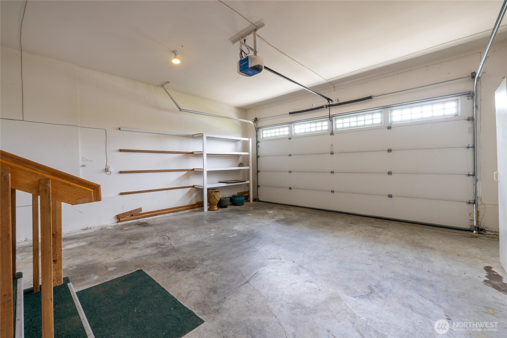 1069 5th , Steilacoom, WA 98388
