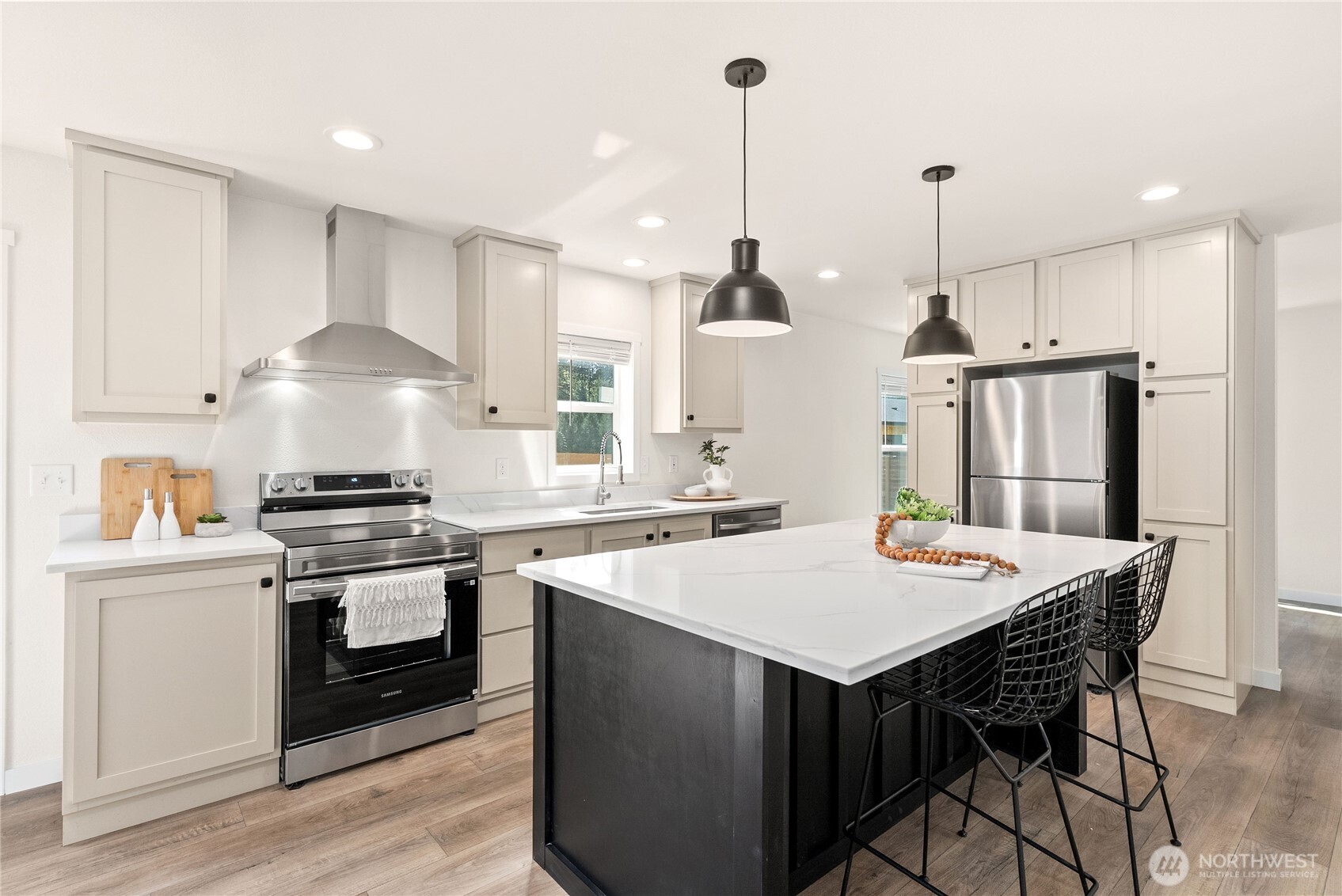 18429 SE Covington Sawyer Road , Kent, WA 98042