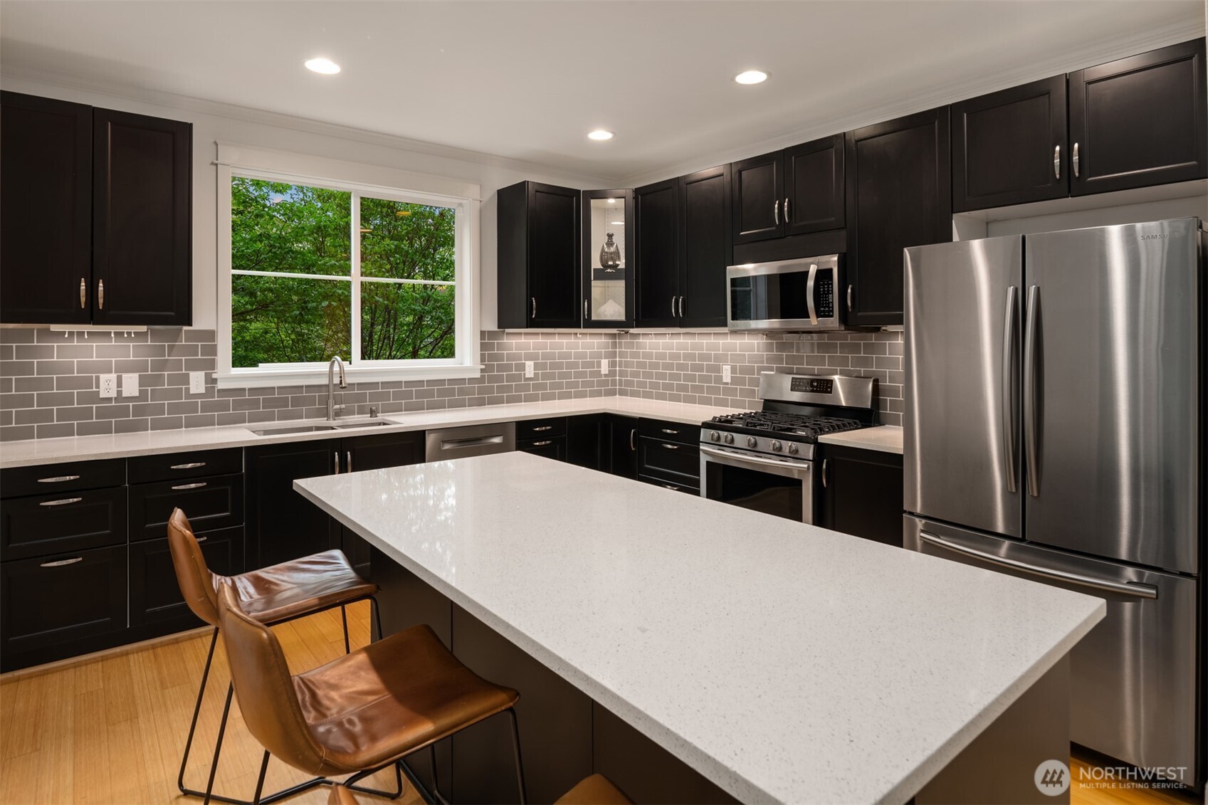 7601 39th Avenue S, Seattle, WA 98118