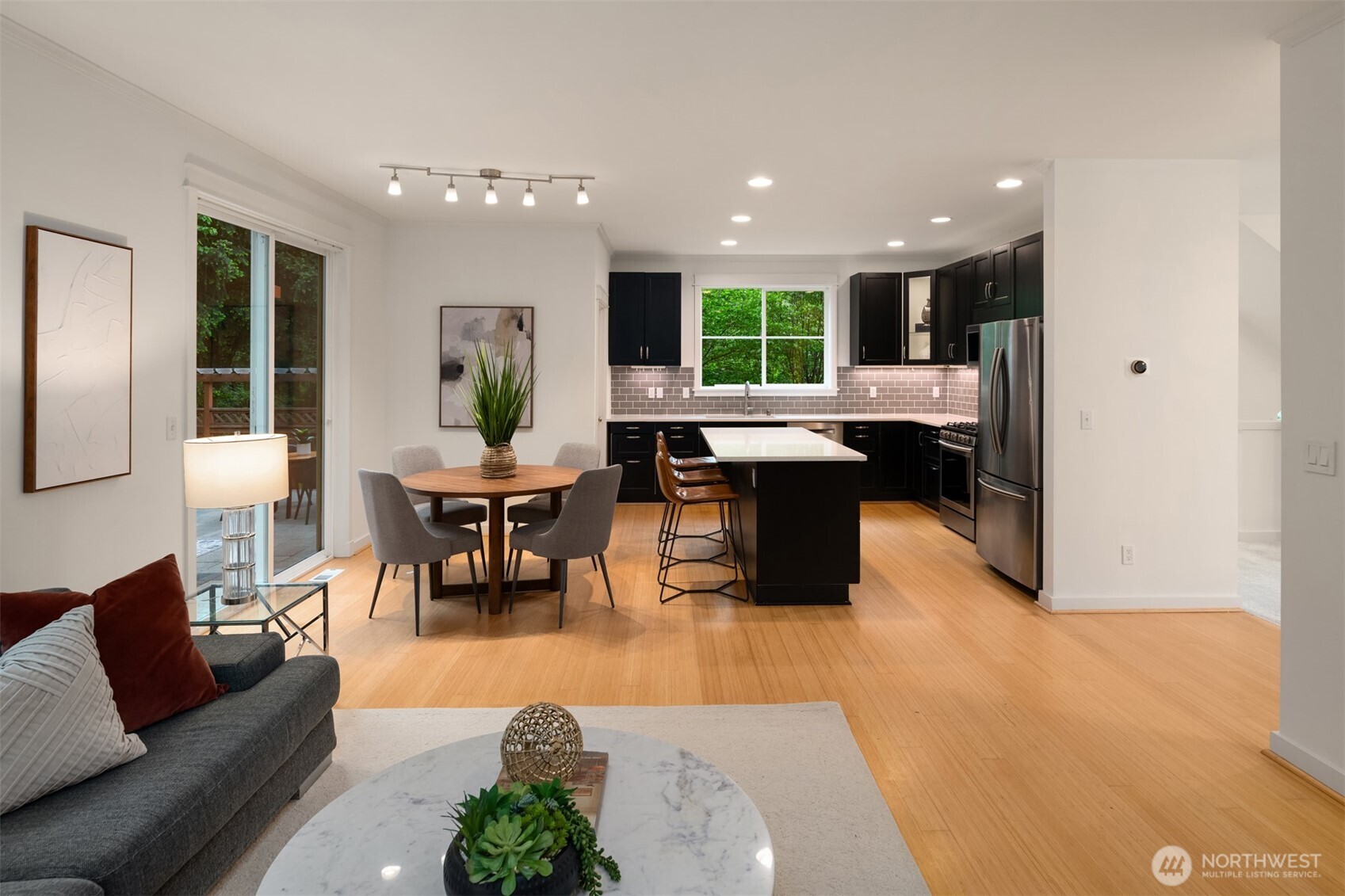 7601 39th Avenue S, Seattle, WA 98118