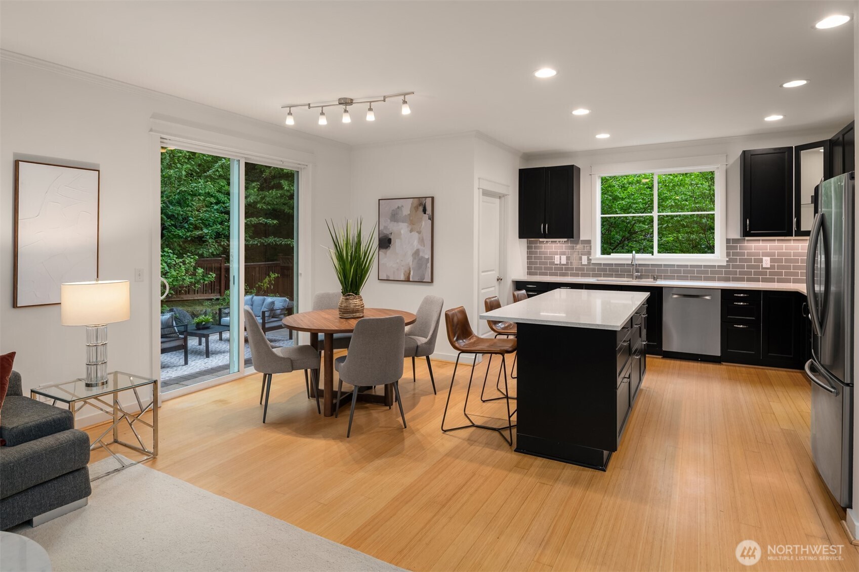 7601 39th Avenue S, Seattle, WA 98118