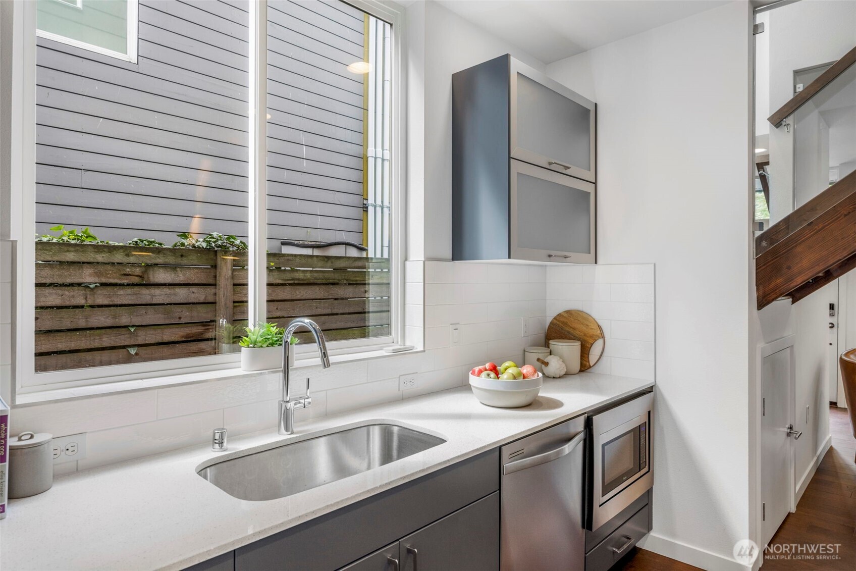 1415 E Fir Street , Seattle, WA 98122