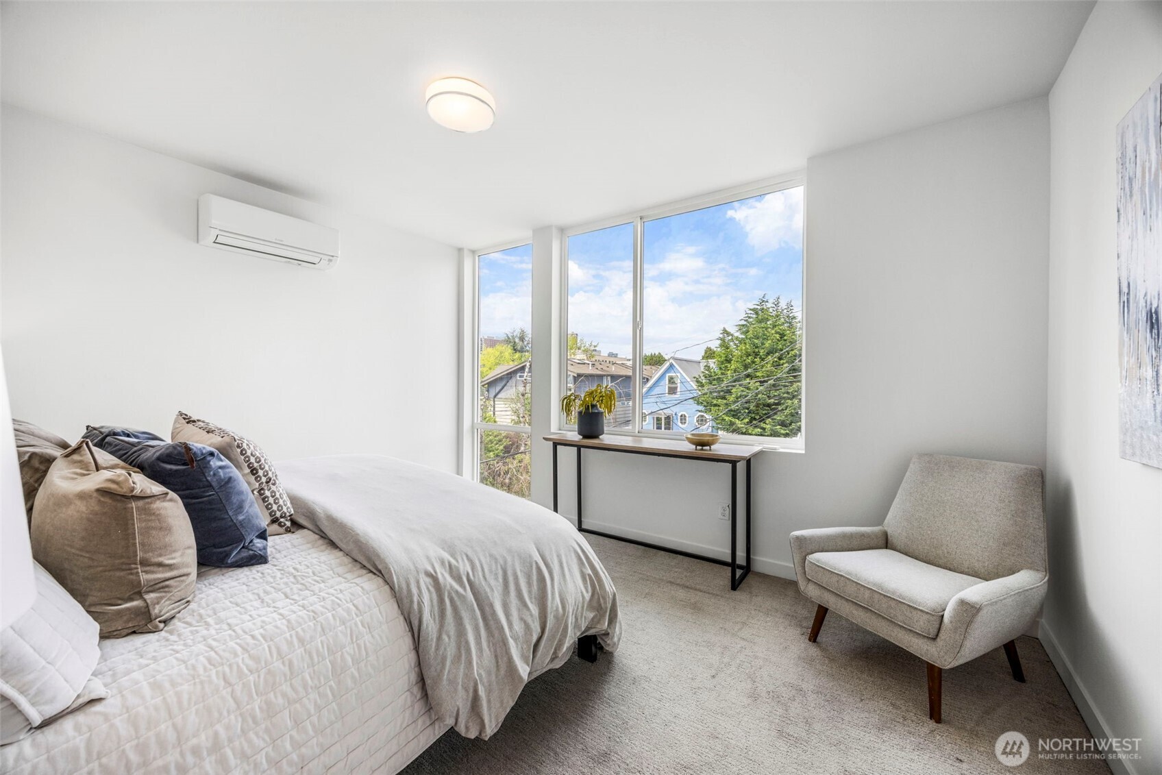 1415 E Fir Street , Seattle, WA 98122