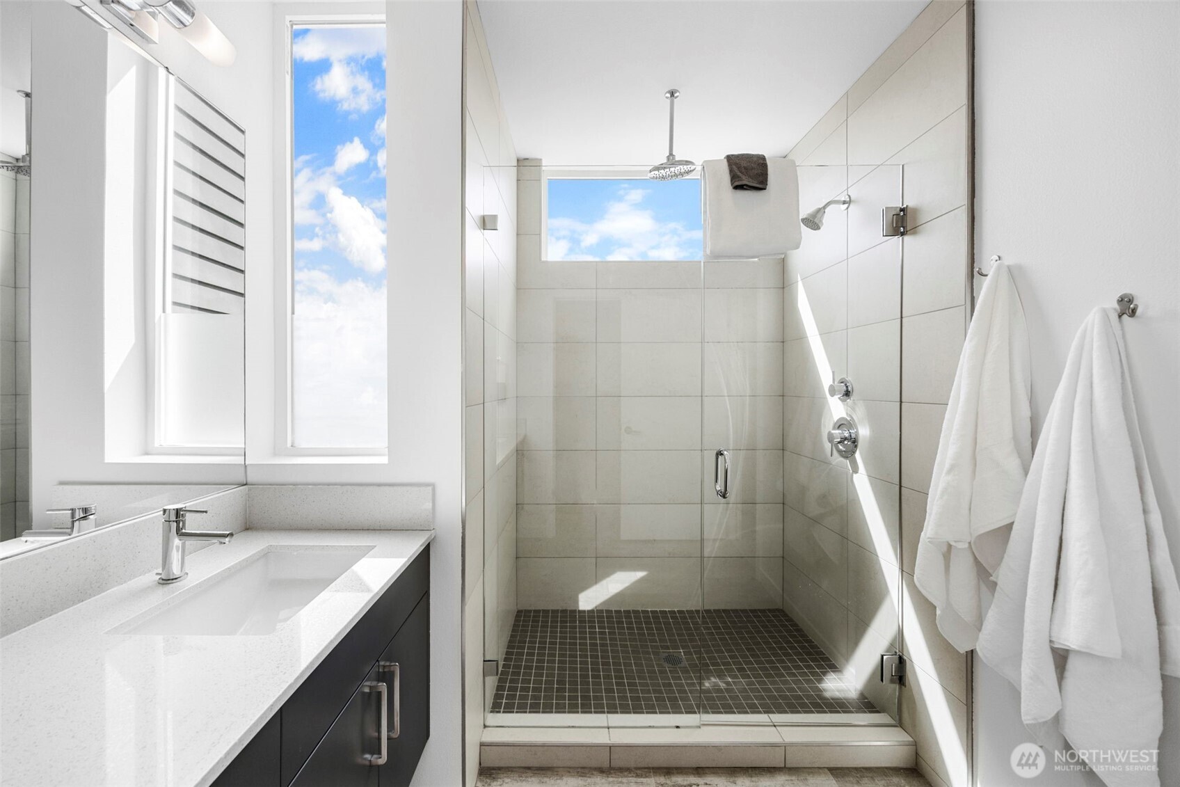 1415 E Fir Street , Seattle, WA 98122