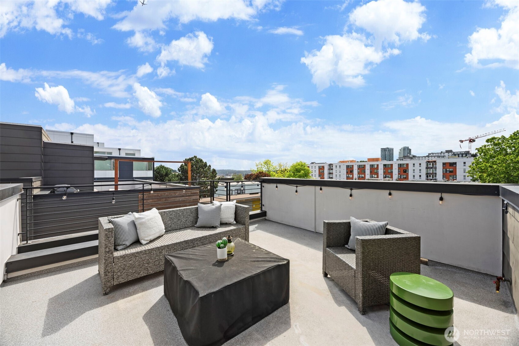 1415 E Fir Street , Seattle, WA 98122