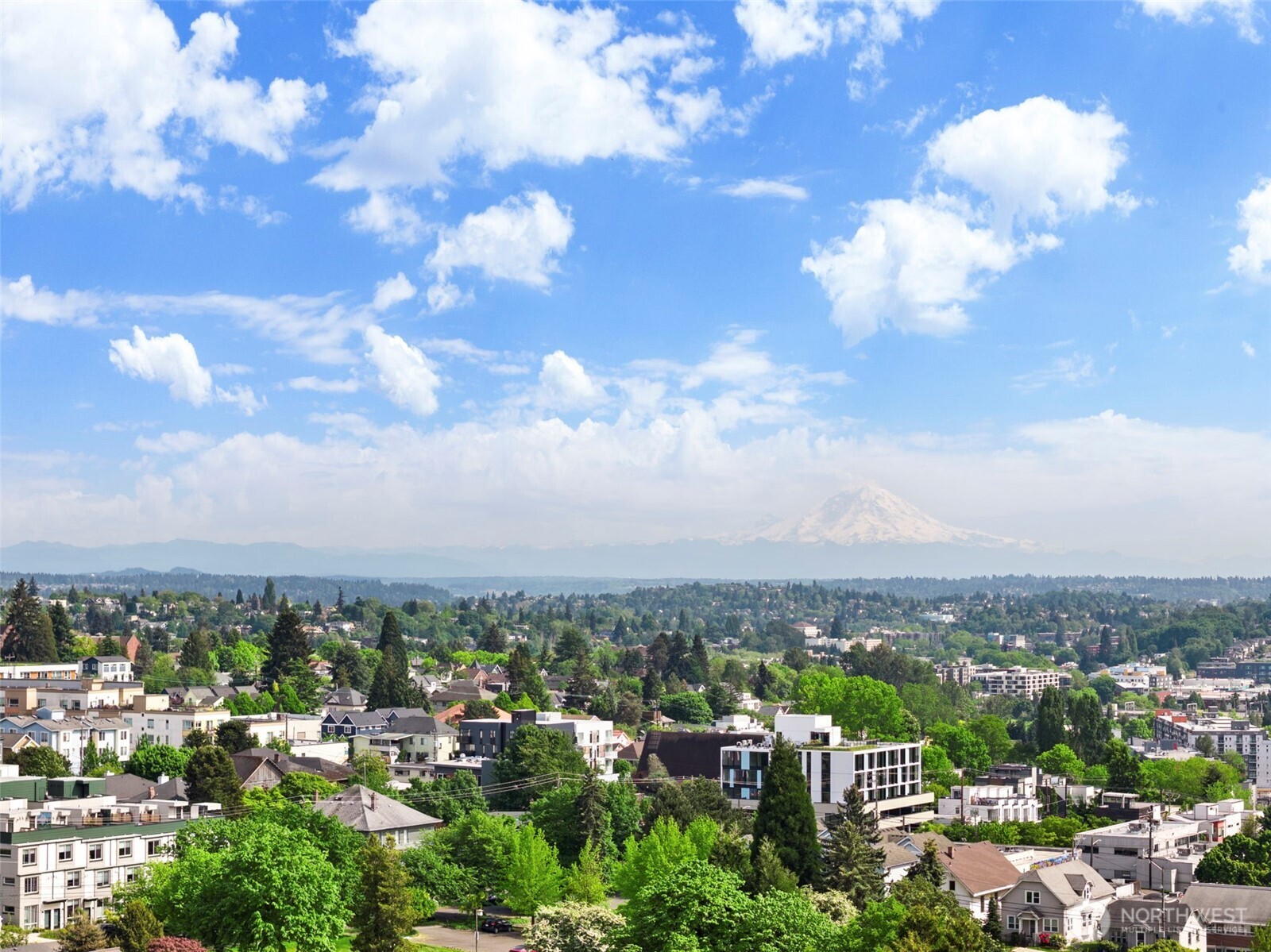 1415 E Fir Street , Seattle, WA 98122